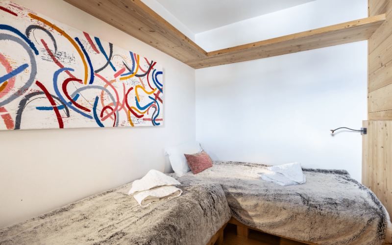 Room 202750-551307