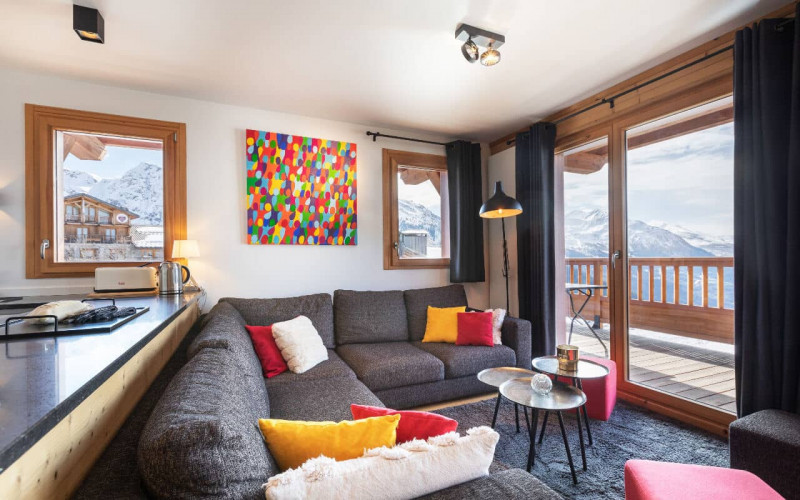 Room 202750-551307 Room 202750-551307