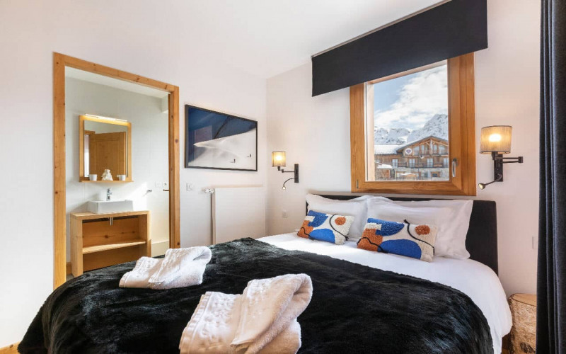 Room 202750-551307 Room 202750-551307