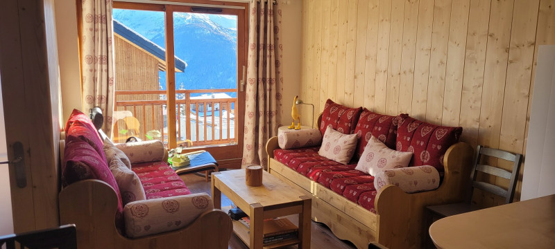 Séjour, Appartement NV005, Les Niverolles, La Rosière, vue 3 sejour-appartement-nv005-les-niverolles-la-rosiere-vue-3