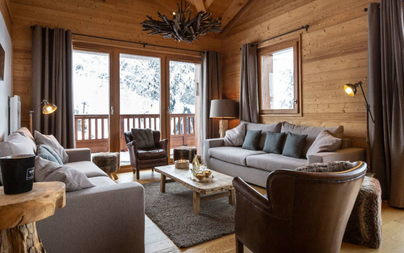 Room 202759-551319 Room 202759-551319