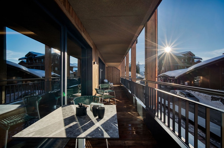 Photo 7 Photo 7