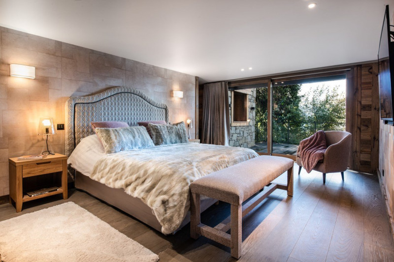 _clients_227370002_photos_235q_4110309