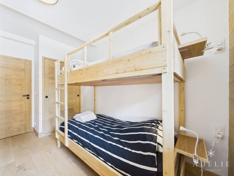 _clients_227370002_photos_305x_4374445