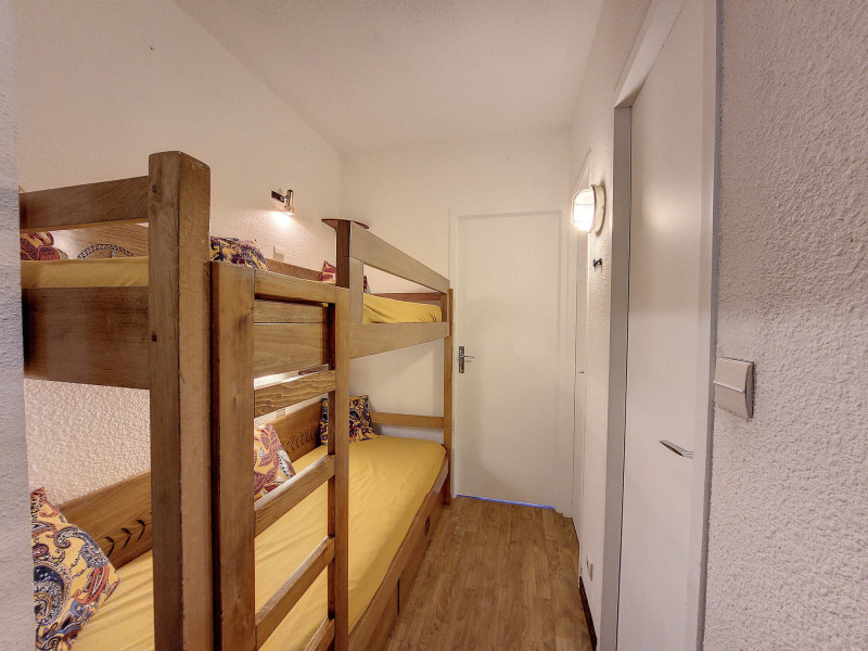 _larosiere-immobilier_lv_images__lot_0000070646_08_5063537 _larosiere-immobilier_lv_images__lot_0000070646_08_5063537