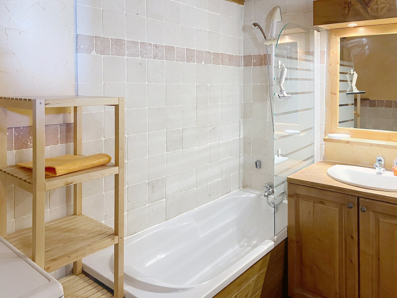 _larosiere-immobilier_lv_images__lot_0000070921_12_4963131 _larosiere-immobilier_lv_images__lot_0000070921_12_4963131