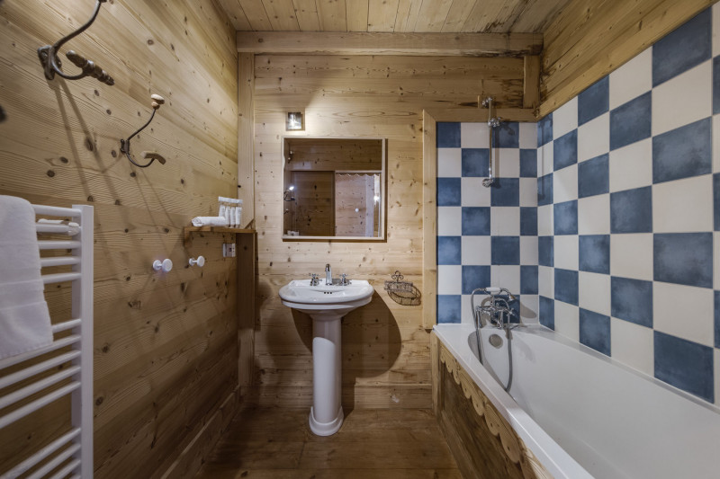 _lv_images__lot_0075553505_12_4305732 _lv_images__lot_0075553505_12_4305732