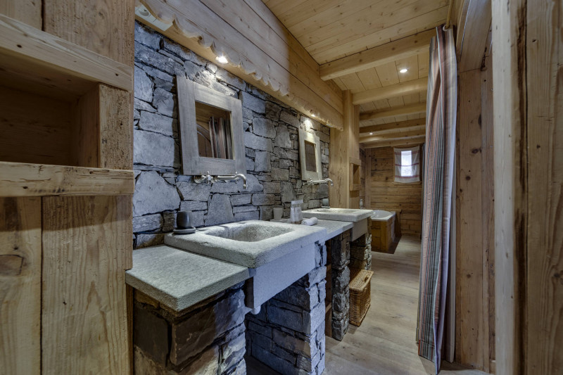 _lv_images__lot_0075553505_13_4598182