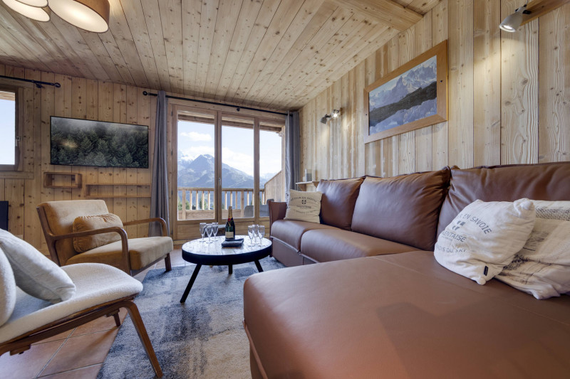 _lv_images__lot_0075553899_01_5035444