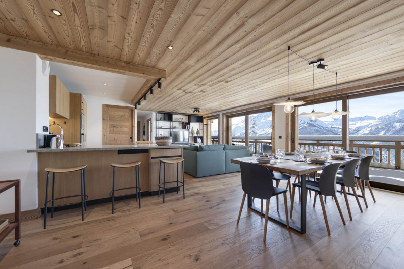 _lv_images__lot_0075554104_01_4557420