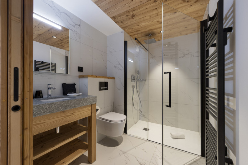 _lv_images__lot_0075554104_08_4579580