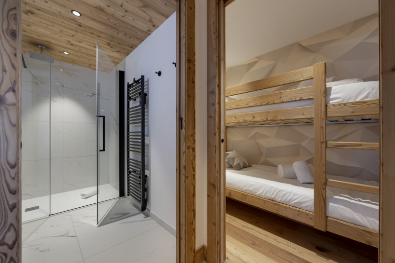 _lv_images__lot_0075554104_09_4601916