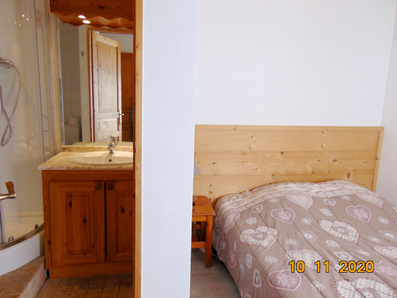 Chambre double, Chalet Androsace, La Rosière, vue 1 chambre-double-chalet-androsace-la-rosiere-vue-1