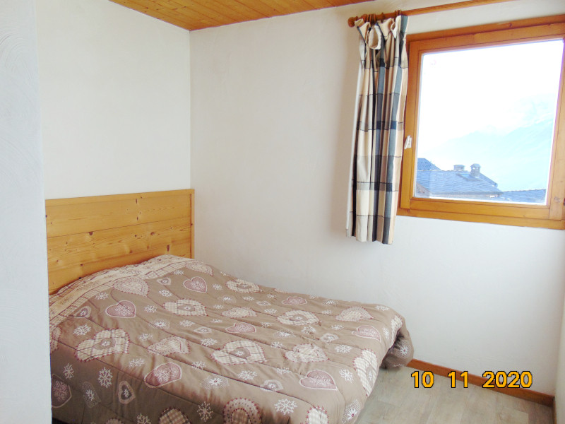 Chambre double, Chalet Androsace, La Rosière, vue 2 chambre-double-chalet-androsace-la-rosiere-vue-2