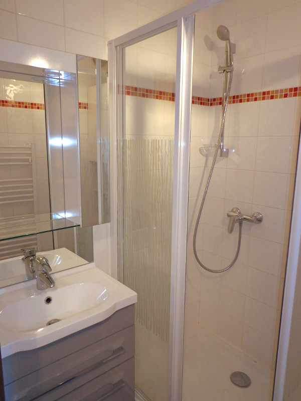 Salle de bain, Studio BA121, Les Bouquetins, La Rosière salle-de-bain-studio-BA121-les-bouquetins-la-rosiere