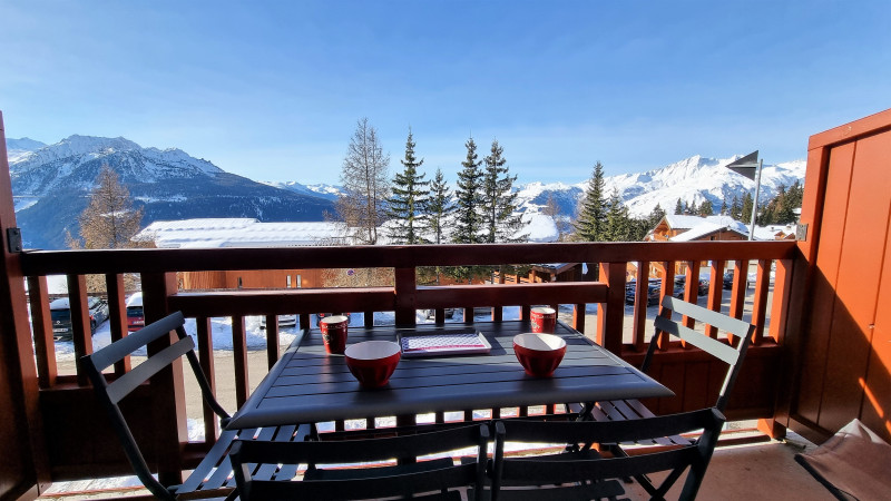 Balcon, Appartement CR11B, Les Chalets de La Rosière, vue 1 balcon-appartement-cr11b-les-chalets-de-la-rosiere-vue-1