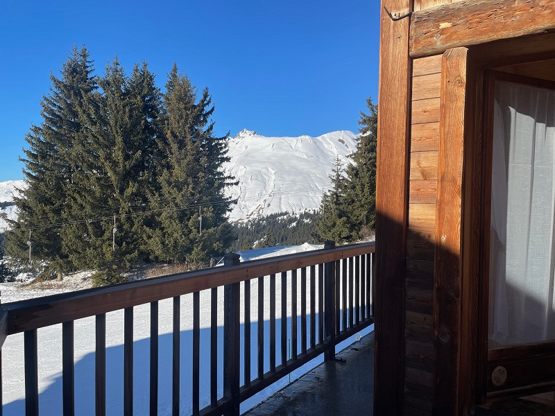 chalet-soleil-balcon-3240857 chalet-soleil-balcon-3240857