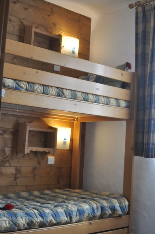 Chambre 2, Appartement VA023, Les Chalets du Valaisan, La Rosière chambre-2-appartement-VA023-les-chalets-du-valaisan-la-rosiere