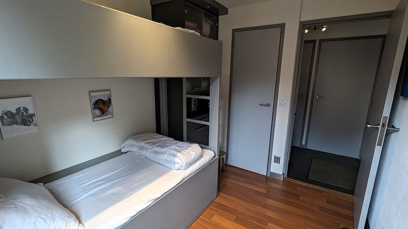 Chambre 2, Appartement NV002, Les Niverolles, La Rosière, vue 2 Chambre 2, Appartement NV002, Les Niverolles, La Rosière, vue 2
