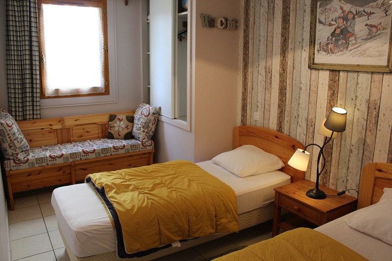 Chambre 3, Appartement BUG4, Le Bugatti, La Rosière, vue 1 Chambre 3, Appartement BUG4, Le Bugatti, La Rosière, vue 1