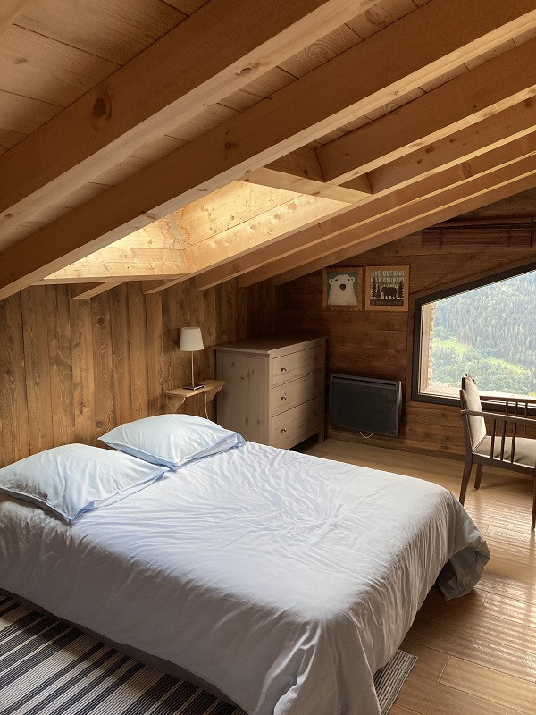 Chambre 3, Chalet Apalosa, La Rosière, vue 1 chambre-3-chalet-apalosa-la-rosiere-vue-1