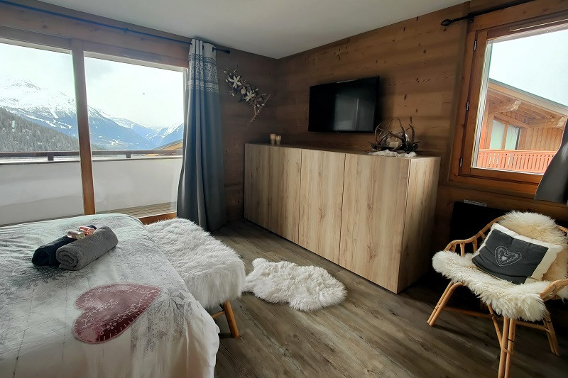 Chambre 3, Appartement CHEB45, Les Chalets des Eucherts, La Rosière, vue 4 Chambre 3, Appartement CHEB45, Les Chalets des Eucherts, La Rosière, vue 4