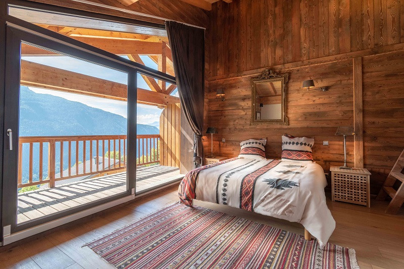 Chambre 1, Chalet Apalosa, La Rosière, vue 1 chambre-1-chalet-apalosa-la-rosiere-vue-1
