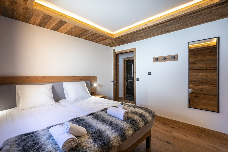 Chambre, Appartement OREEBOIS5, L'Orée du Bois, La Rosière, vue 1 Chambre, Appartement OREEBOIS5, L'Orée du Bois, La Rosière, vue 1