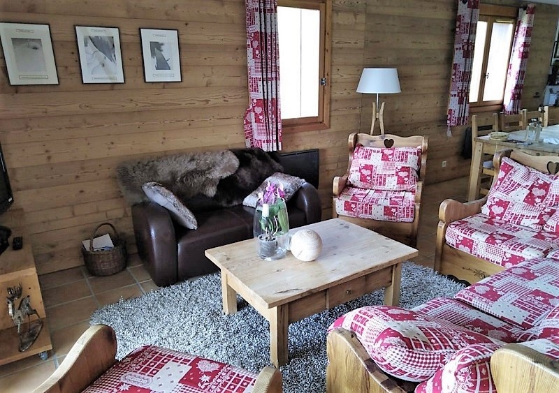 Coin salon, appartement CHEA34, Les Chalets des Eucherts, La Rosière, vue 2 coin-salon-appartement-chea34-les-chalets-des-eucherts-la-rosiere-vue-2