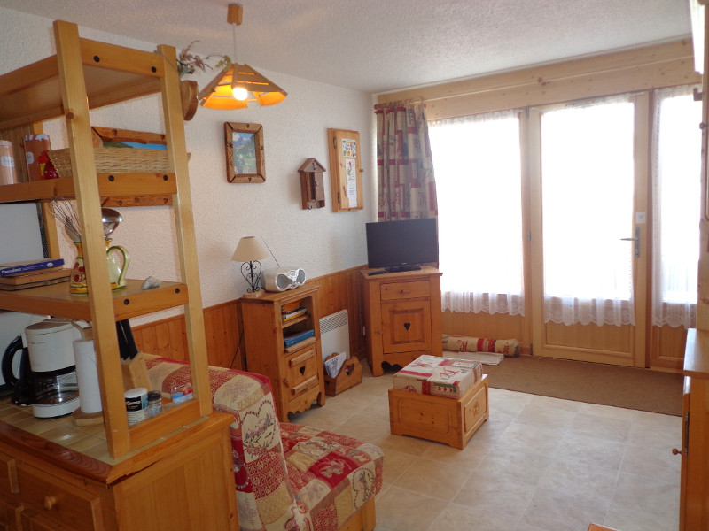 Séjour, Studio CR03D, Les Chalets de La Rosière, vue 3 Séjour, Studio CR03D, Les Chalets de La Rosière, vue 3