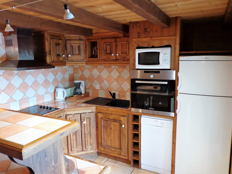Cuisine, Chalet Les 3 Sapins, La Rosière, vue 1 cuisine-chalet-les-3-sapins-la-rosiere-vue-1