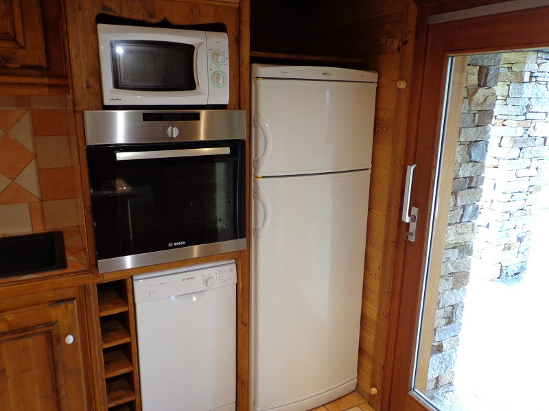 Cuisine, Chalet Les 3 Sapins, La Rosière, vue 3 cuisine-chalet-les-3-sapins-la-rosiere-vue-3