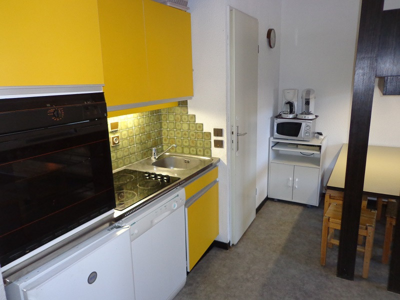 Cuisine, Appartement VN324, La Vanoise, La Rosière, vue 2 cuisine-appartement-VN324-la-vanoise-la-rosiere-vue-2