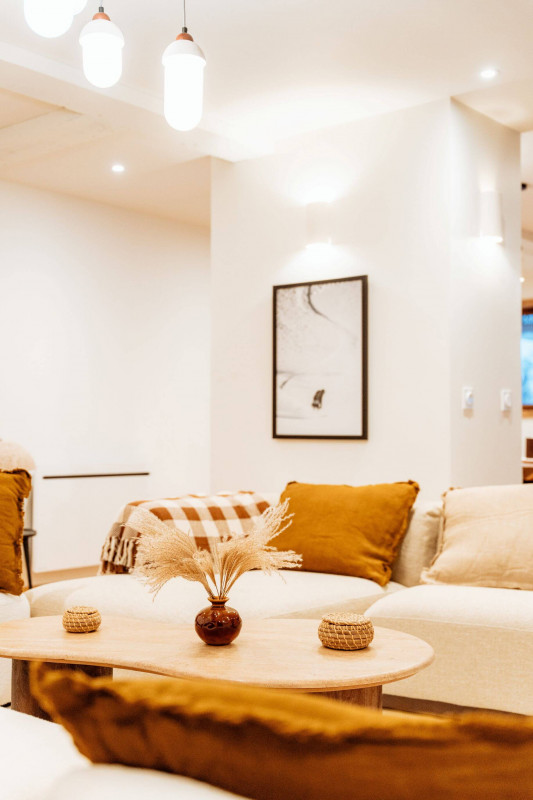 grand-air-4-4391992 grand-air-4-4391992