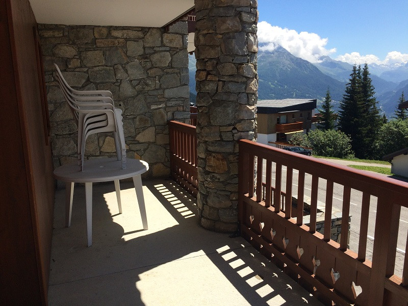 Balcon et sa vue, Appartement GRA7, Les Granges de la Rosière; vue 1 balcon-et-sa-vue-appartement-GRA7-les-granges-de-la-rosiere-vue-1