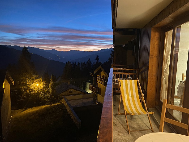 img-1074-2564425 img-1074-2564425