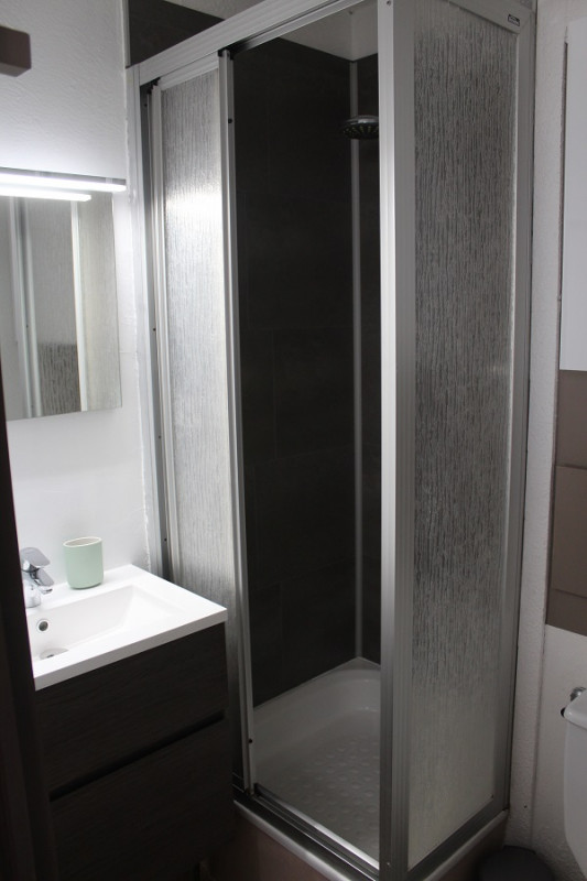 img-1380-bis-600417 img-1380-bis-600417