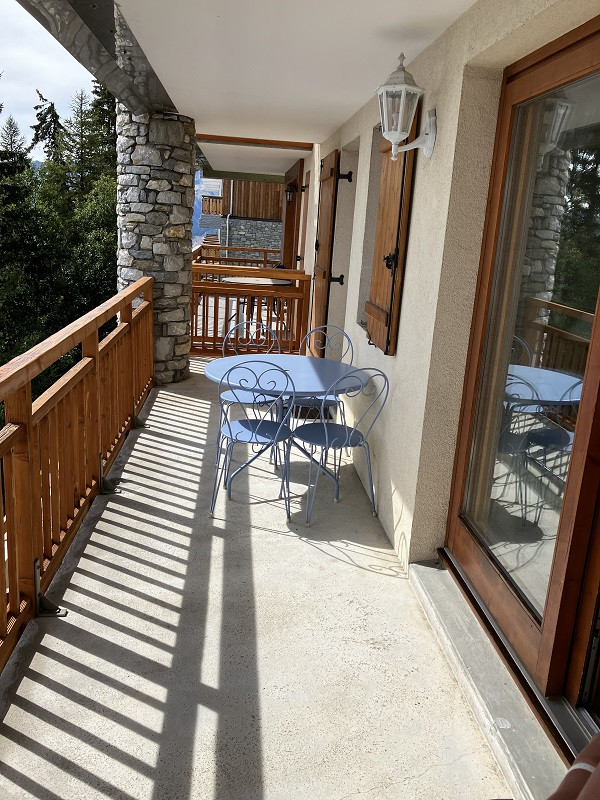 Balcon, Appartement BF04A, Le Belleface, La Rosière, vue 1 balcon-appartement-BF04A-le-belleface-la-rosiere-vue-1