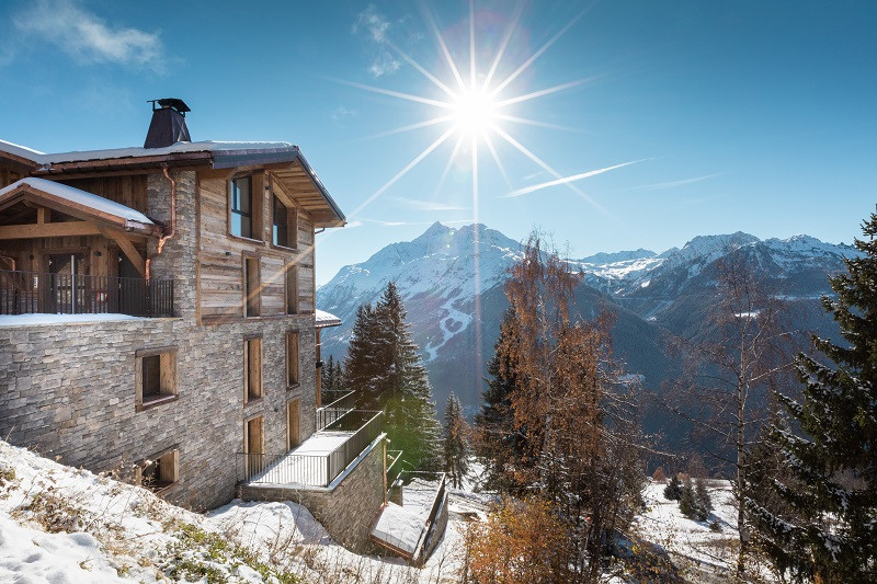 Extérieur de la résidence, L'Orée du Bois, La Rosière, vue 1 Extérieur de la résidence, L'Orée du Bois, La Rosière, vue 1