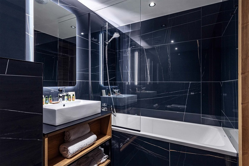 la-rosiere-appartement-3-salle-de-bain-richard-roberts-1-3479938 la-rosiere-appartement-3-salle-de-bain-richard-roberts-1-3479938