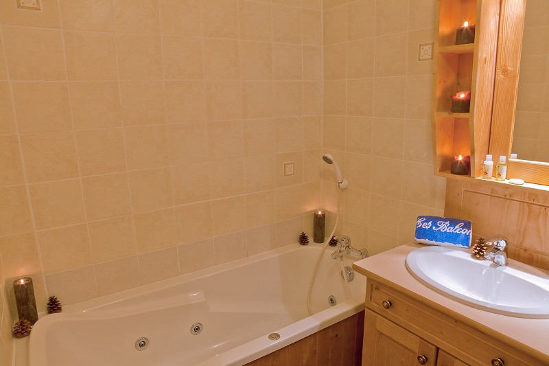Salle de bain, Appartement 3P8, Les Balcons de La Rosière Salle de bain, Appartement 3P8, Les Balcons de La Rosière
