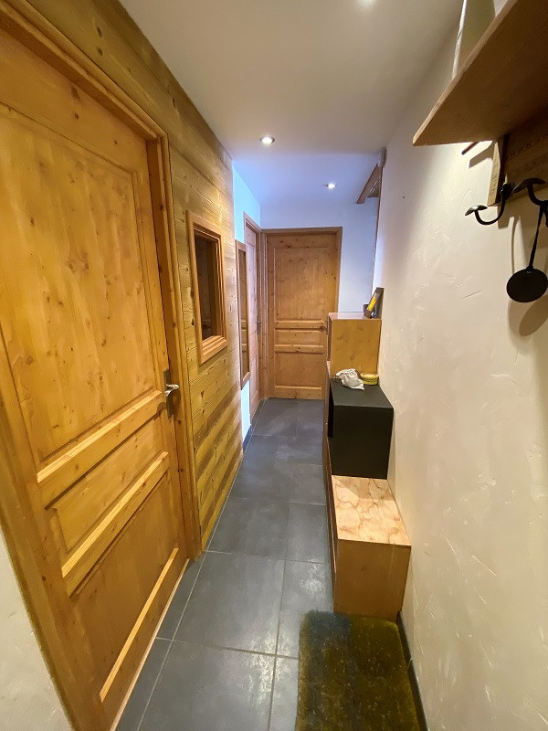 Couloir, Appartement VE00, Les Vertes Années, La Rosière, vue 2 Couloir, Appartement VE00, Les Vertes Années, La Rosière, vue 2