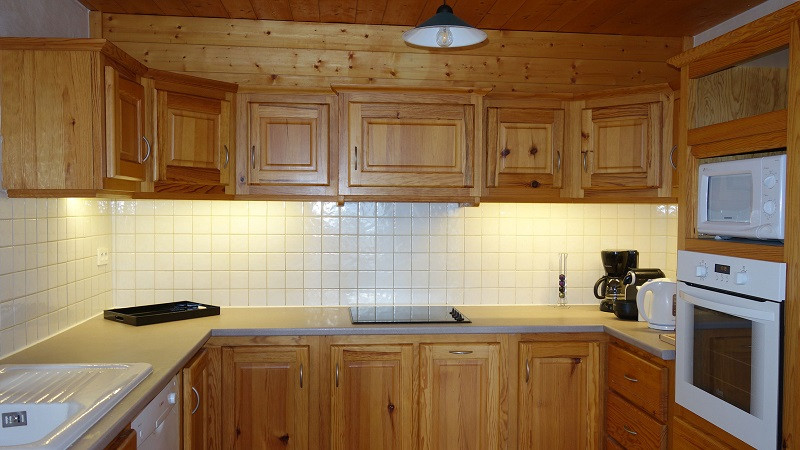 Cuisine, Appartement ESQM01, Chalet L'ESQUIROL, La Rosière cuisine-appartement-ESQM01-chalet-l-esquirol-la-rosiere