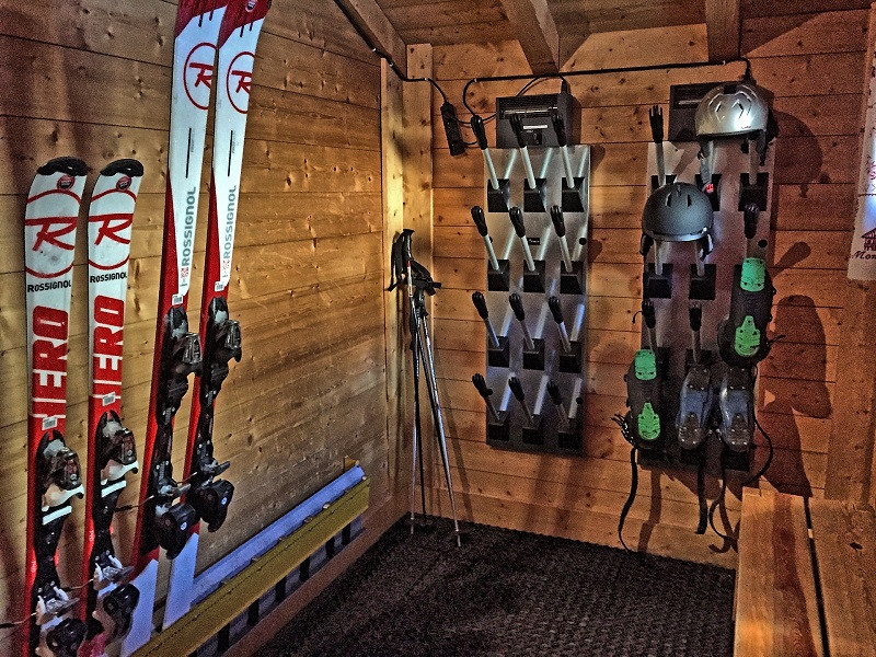 Skiroom, Appartement ESQH02, Chalet L'ESQUIROL, La Rosière Skiroom, Appartement ESQH02, Chalet L'ESQUIROL, La Rosière