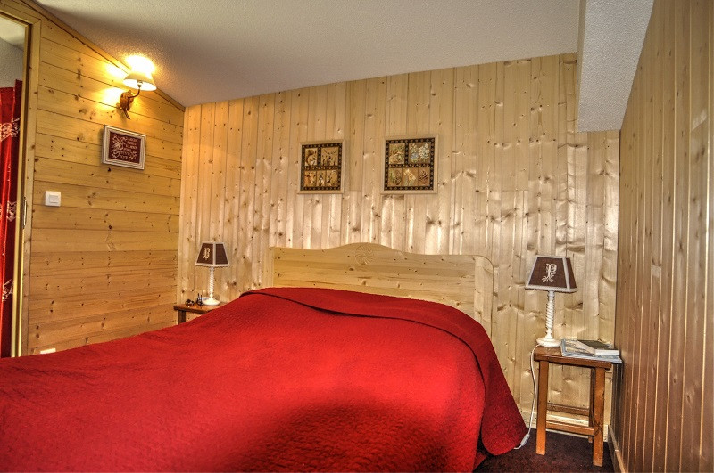 Chambre 1, Appartement TR417, Les Terrasses, La Rosière chambre-1-appartement-TR417-les-terrasses-la-rosiere