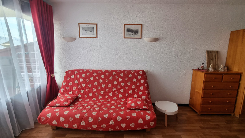 Séjour, Appartement CR11B, Les Chalets de La Rosière, vue 3 sejour-appartement-cr11b-les-chalets-de-la-rosiere-vue-3