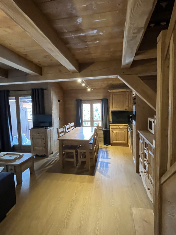 salle-a-manger-granges-la-rosiere