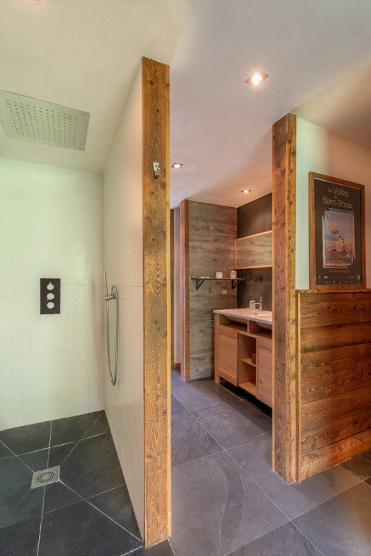 Salle de bain 2, Chalet Apalosa, La Rosière, vue 1 salle-de-bain-2-chalet apalosa-la rosiere-vue-1