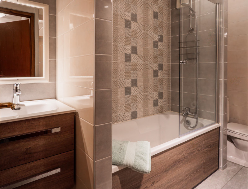 salle-de-bain-app-2-3-4803404