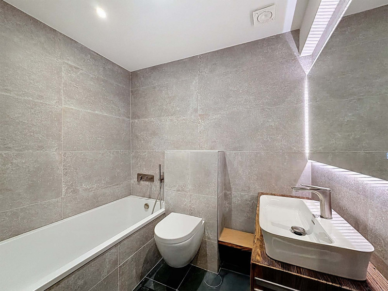 salle de bain indépendante 1, Shangri-la, La Rosière